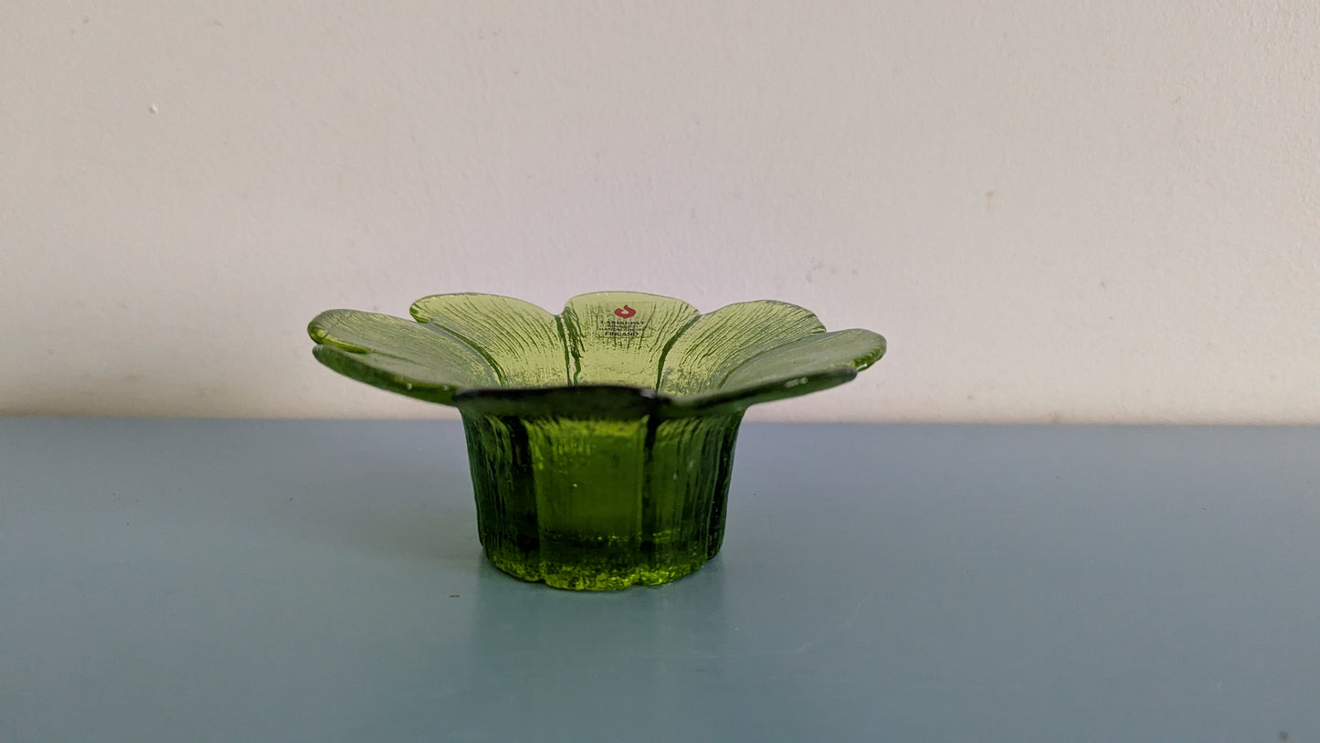 Taidelasisepät Oy - Terälehti Tuikkukippo (Pertti Kallioinen)