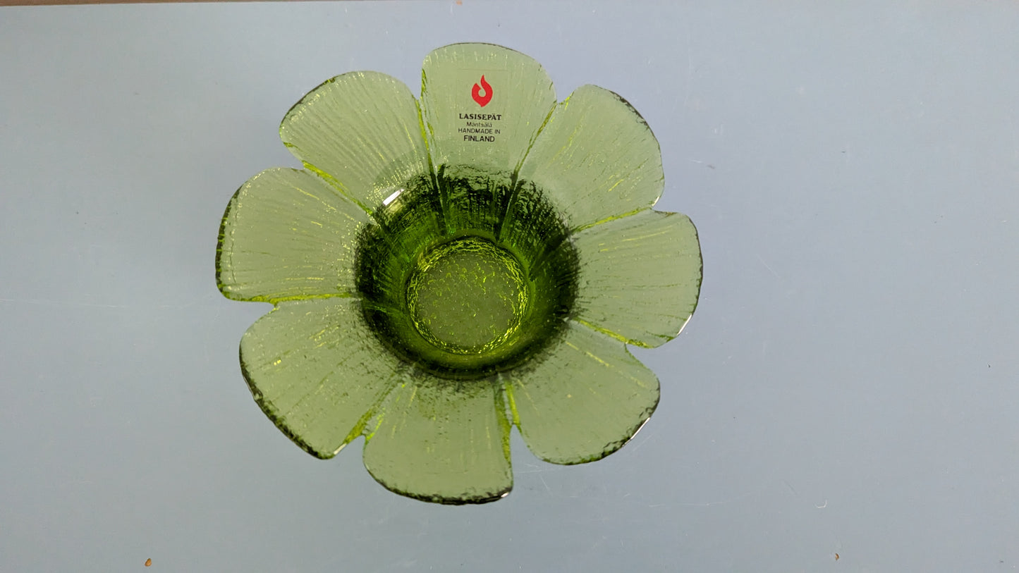 Taidelasisepät Oy - Terälehti Tuikkukippo (Pertti Kallioinen)