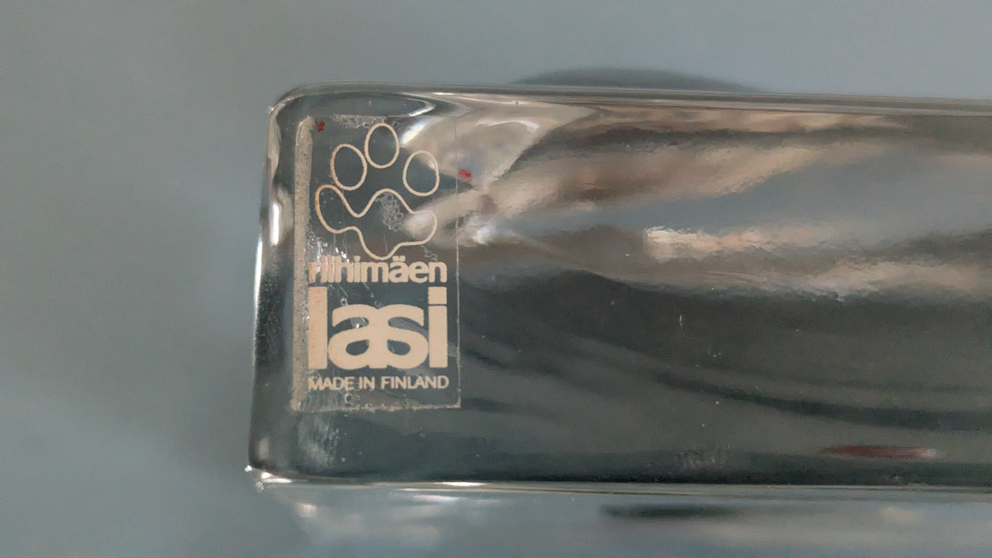 Riihimäen Lasi Punainen Sydän Paperipaino (1975)