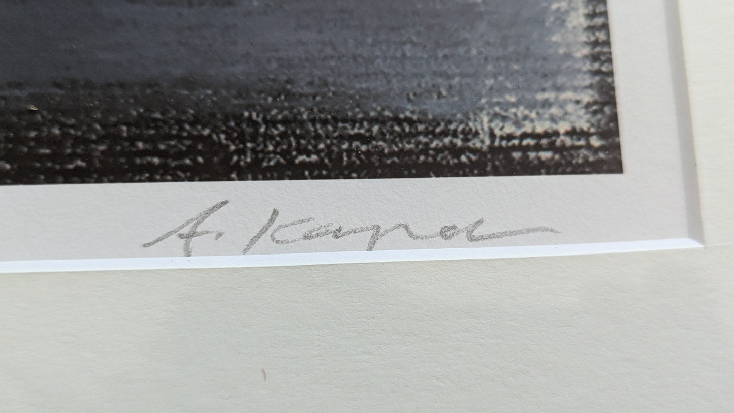 Adam Korpak - Kylä (Signeerattu Grafiikka)