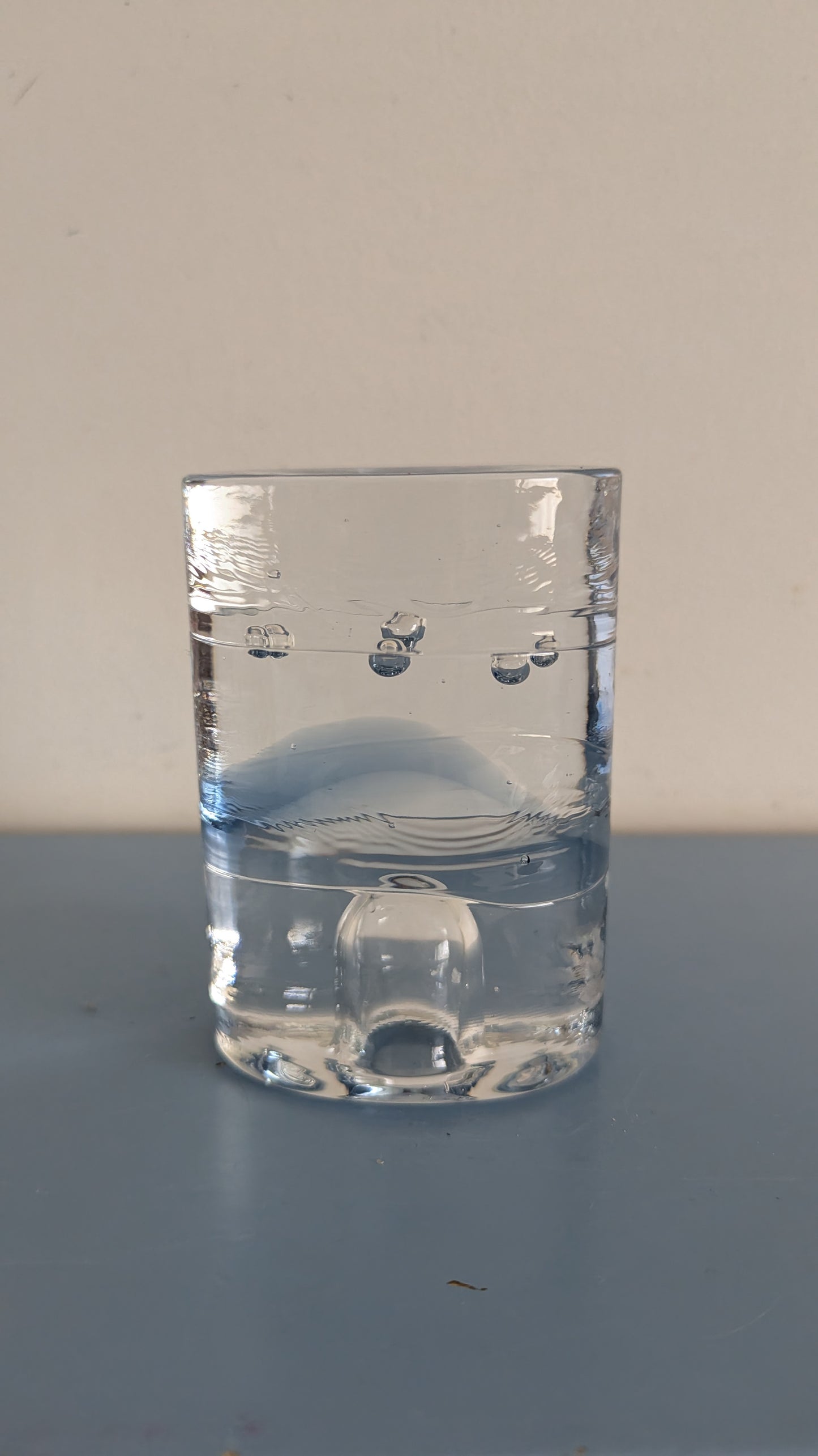 Iittala Arktia Kynttilänjalka (1989, Timo Sarpaneva)