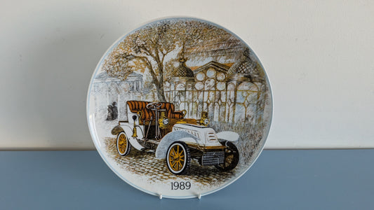 Autohistorian Vuosilautanen 1989 (Kalevi Volanen)