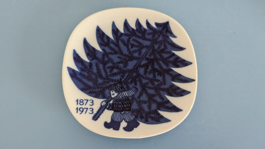 Arabia Joululautanen 1973 (Gunvor Olin-Grönqvist)