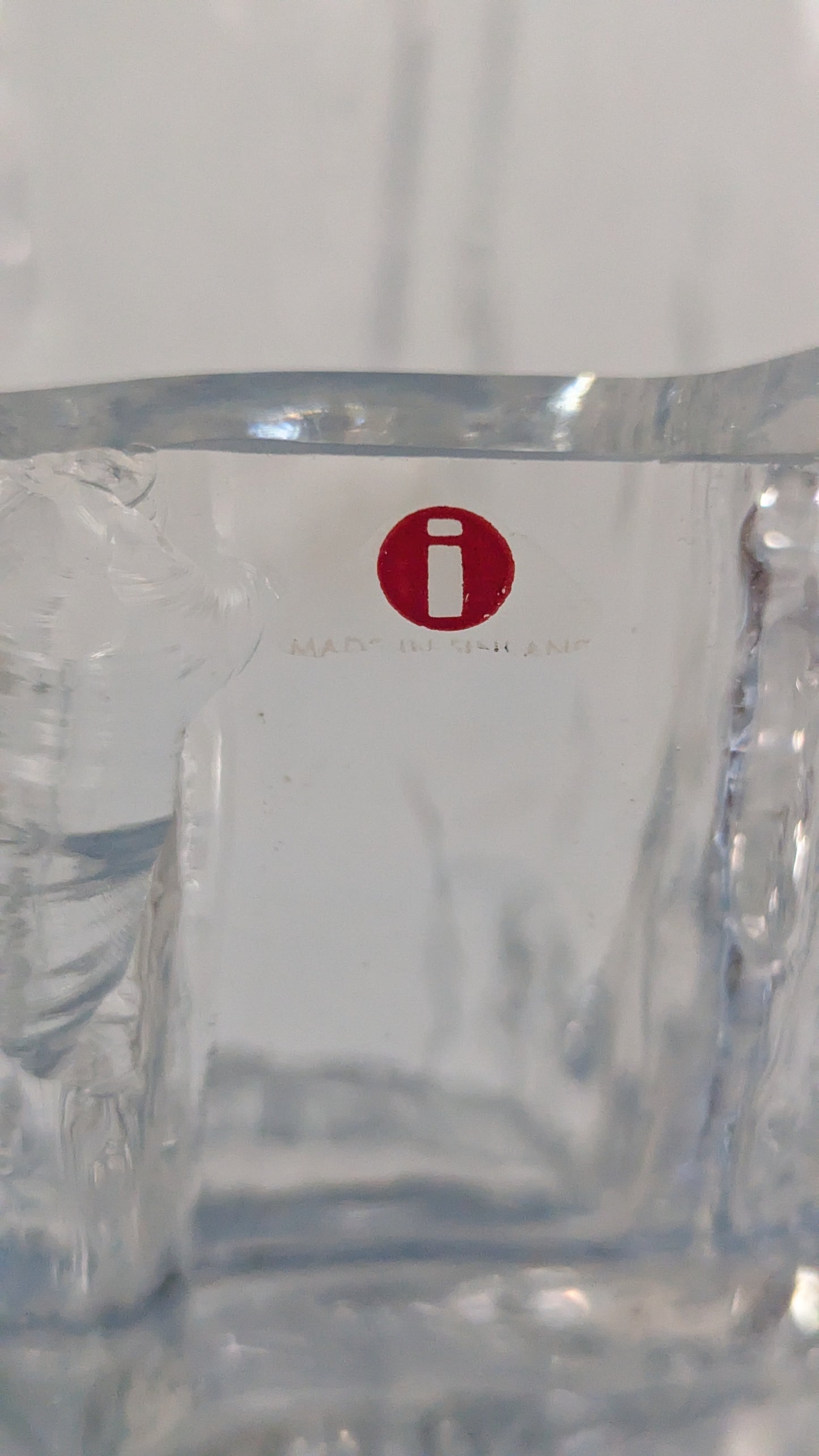 Iittala Gerania Maljakko (1970-1981, Tapio Wirkkala)