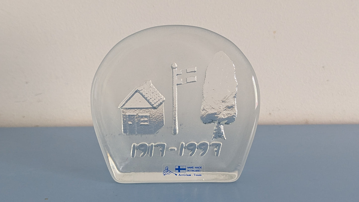 ArtGlass Team - Suomi 80-vuotta Paperipaino (1997)
