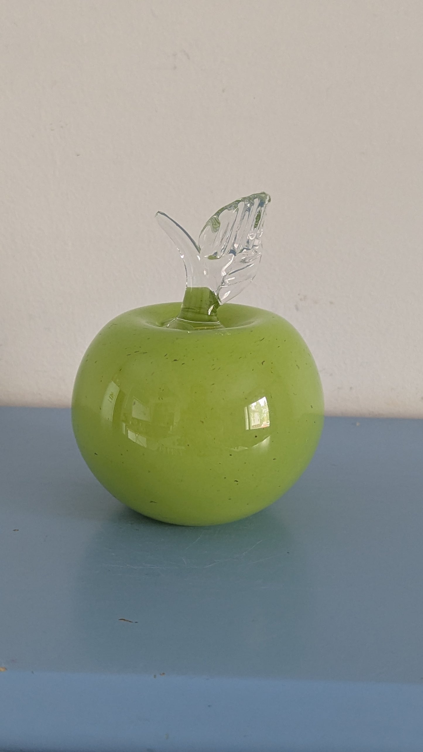 Vihreä Lasiomena (Korkeus: 10.5cm)
