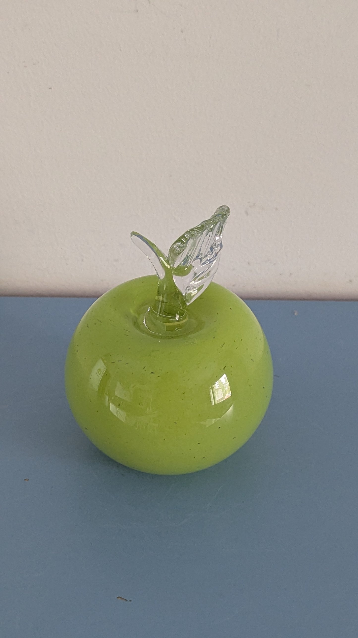 Vihreä Lasiomena (Korkeus: 10.5cm)
