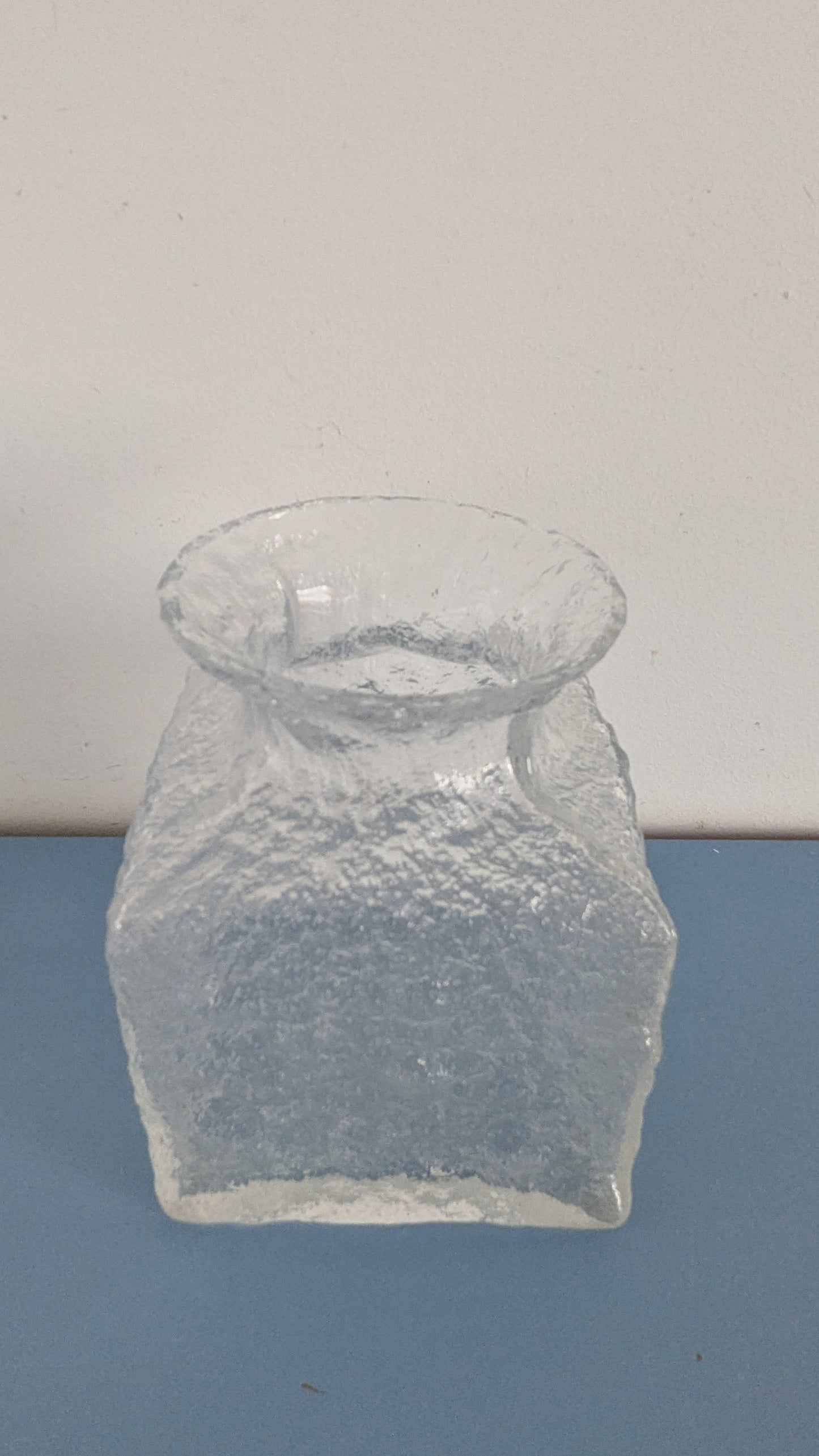 Iittala Crocus Maljakko (1968, Signeerattu, Timo Sarpaneva)