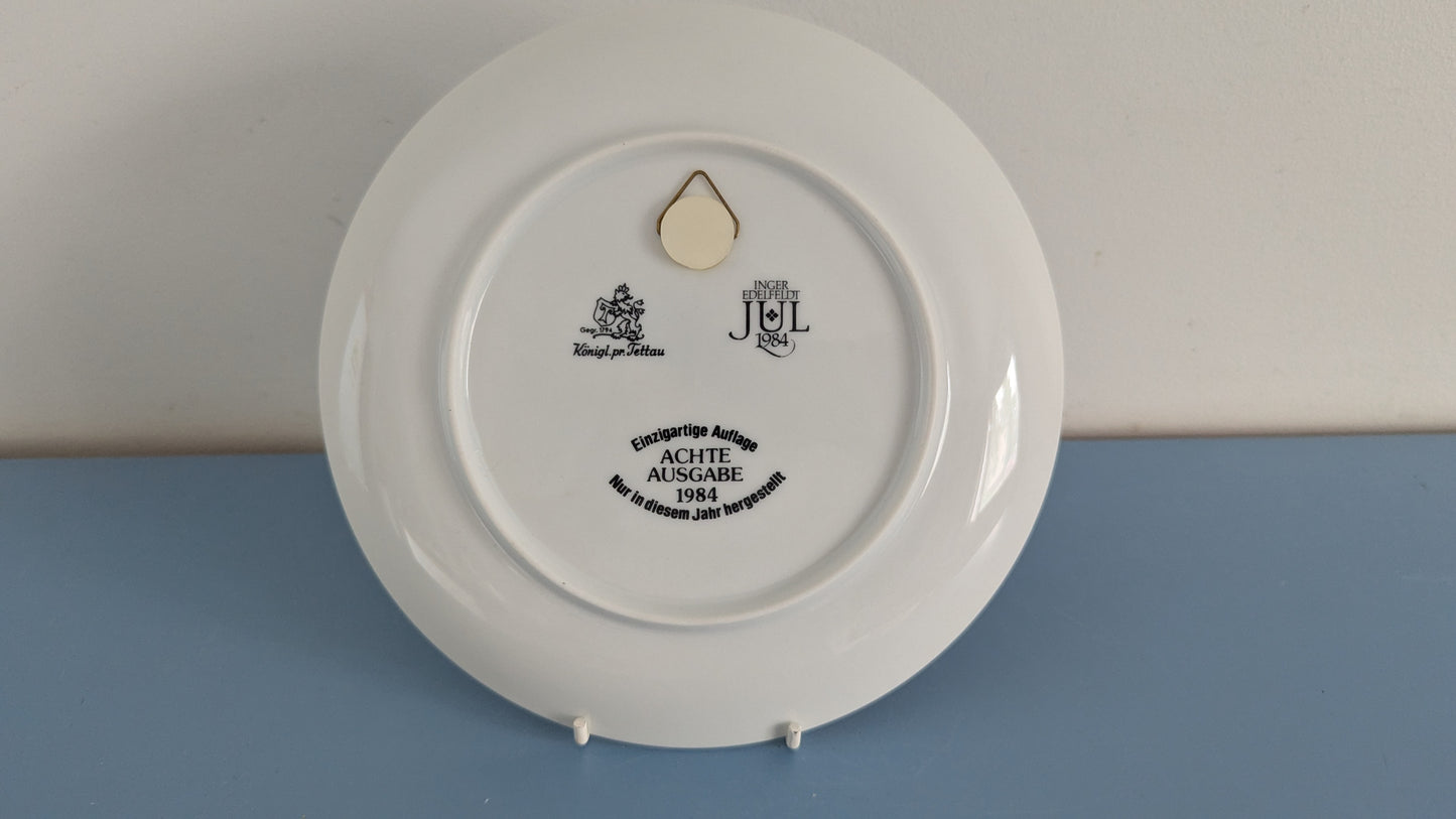 Apilanlehti / Fyrklövern - 1984 Joululautanen (Inger Edelfeldt)