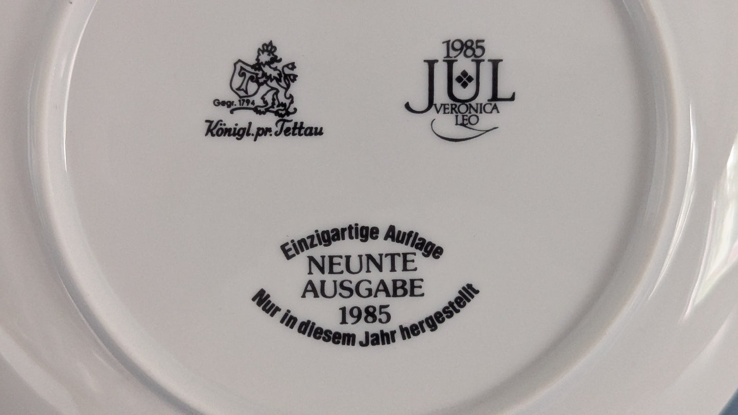 Apilanlehti / Fyrklövern - 1985 Joululautanen (Veronica Leo)