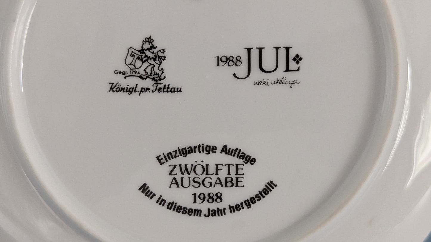 Apilanlehti / Fyrklövern - 1988 Joululautanen (Ukki Ukleya)