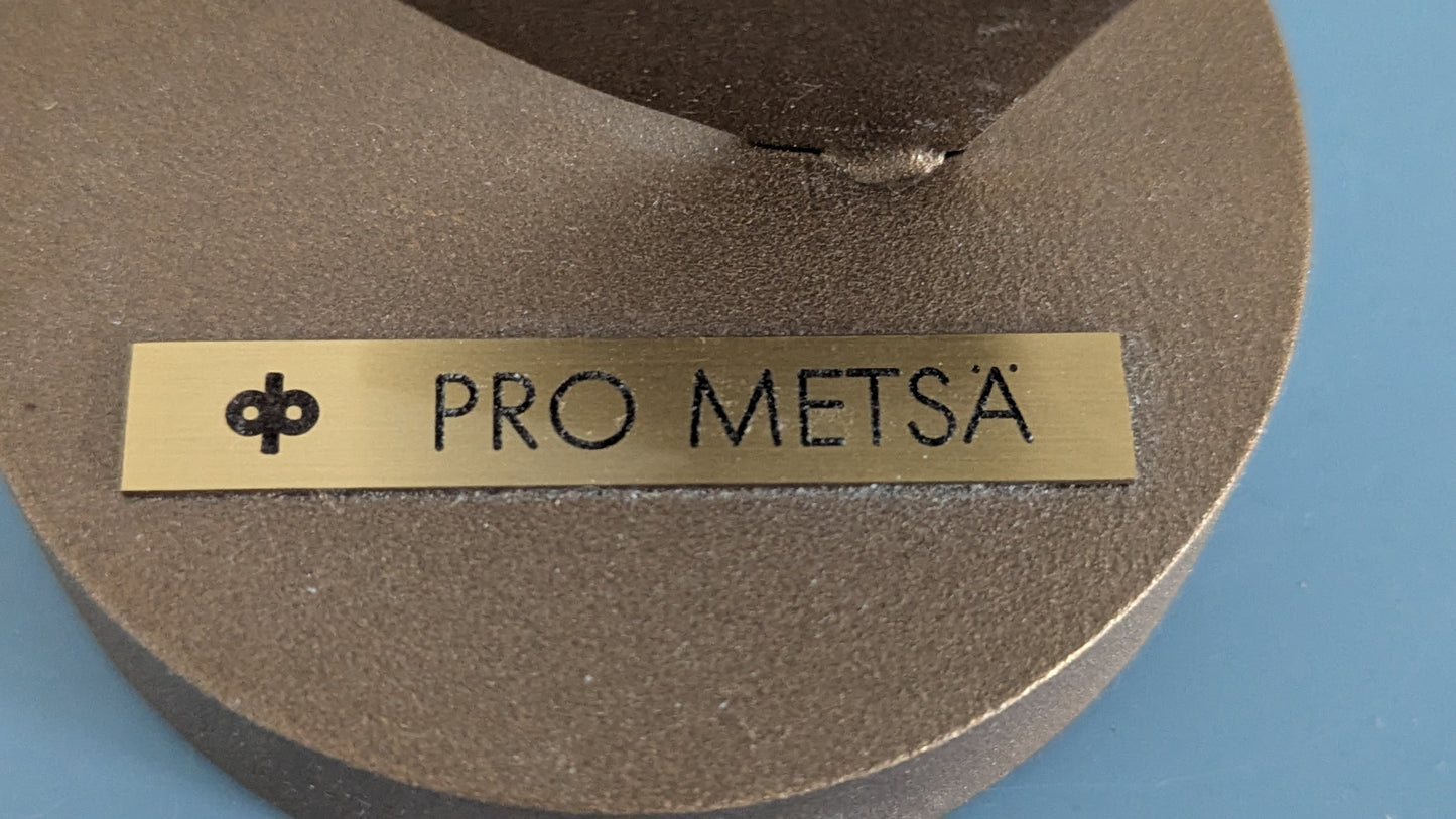 OP Pro Metsä Palkinto (Paino: 1.2kg, Korkeus: 20cm)