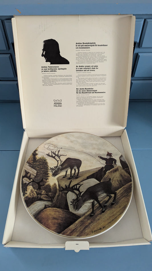 Arabia - Arabia Art 1983 Seinälautanen (Andreas Alariesto, Alk. Paketissa)