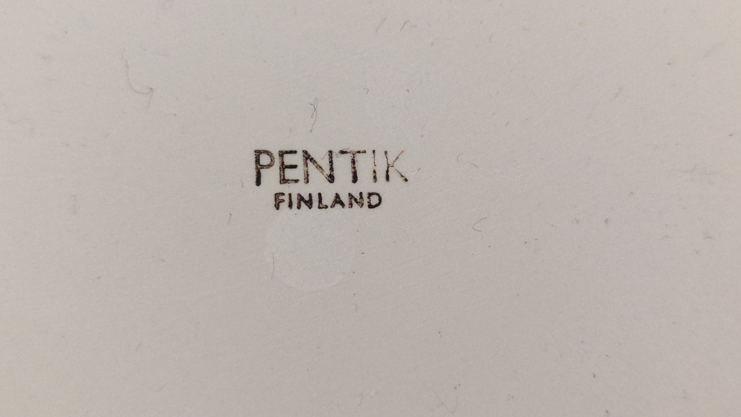 Pentik Viinimarja Maitokannu (1997, Anu Pentik)