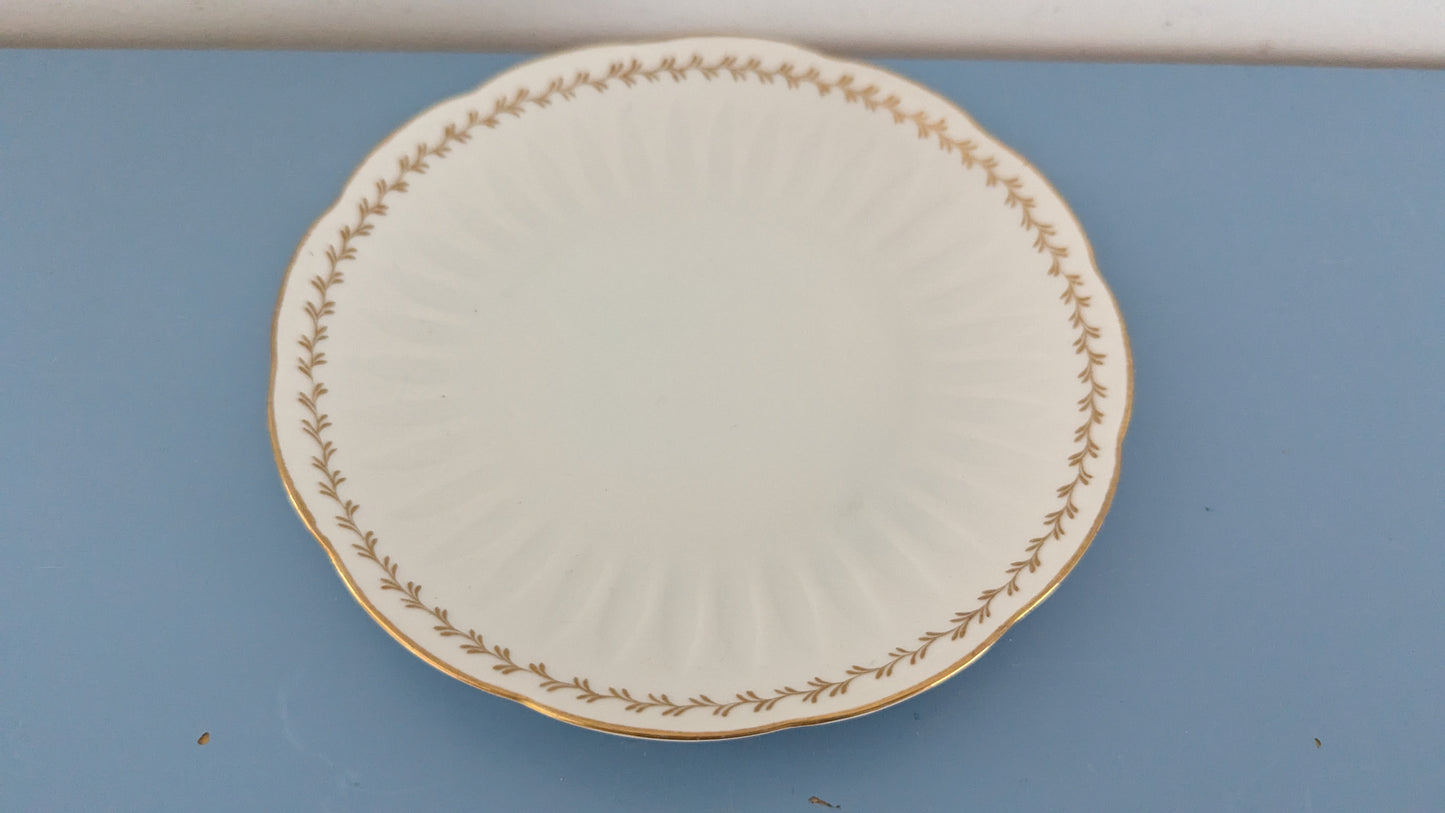 Arabia Keiju Leipälautanen / Leivoslautanen (12kpl, 1954-1970, Raija Uosikkinen)
