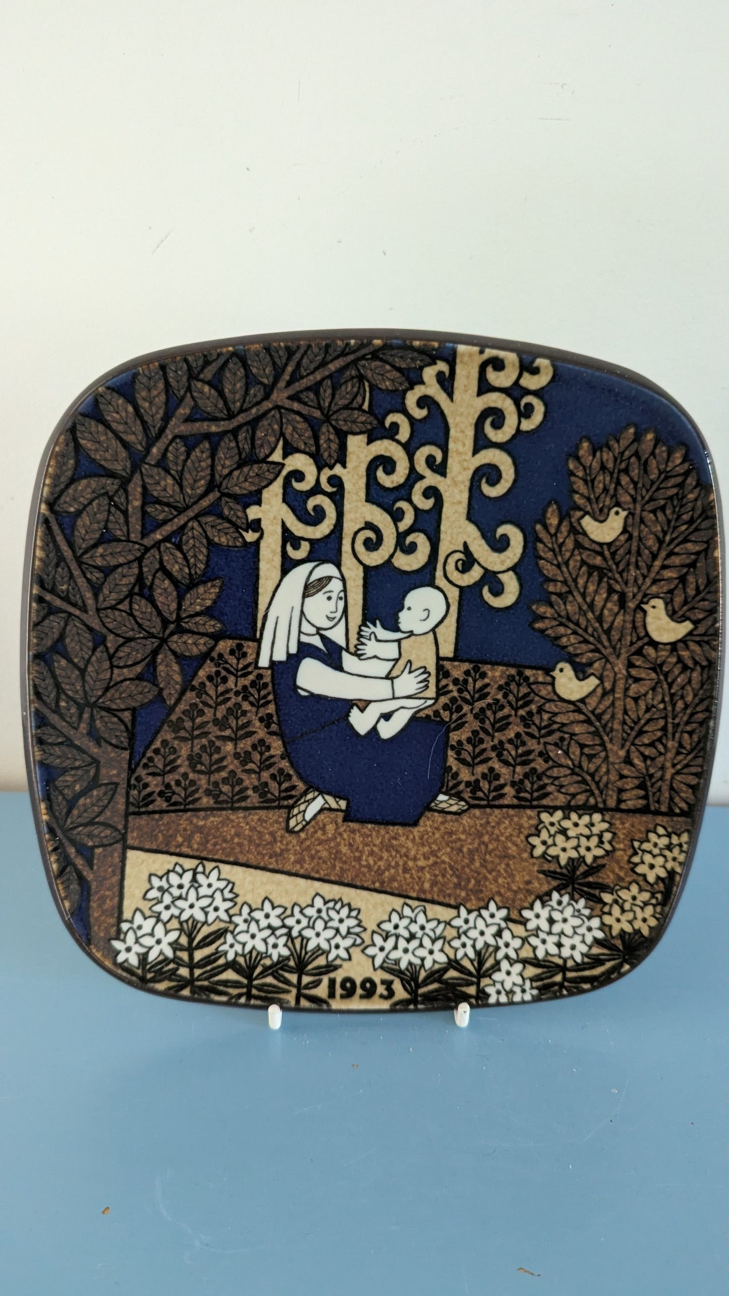 Arabia Kalevala Vuosilautanen 1993 (Raija Uosikkinen)
