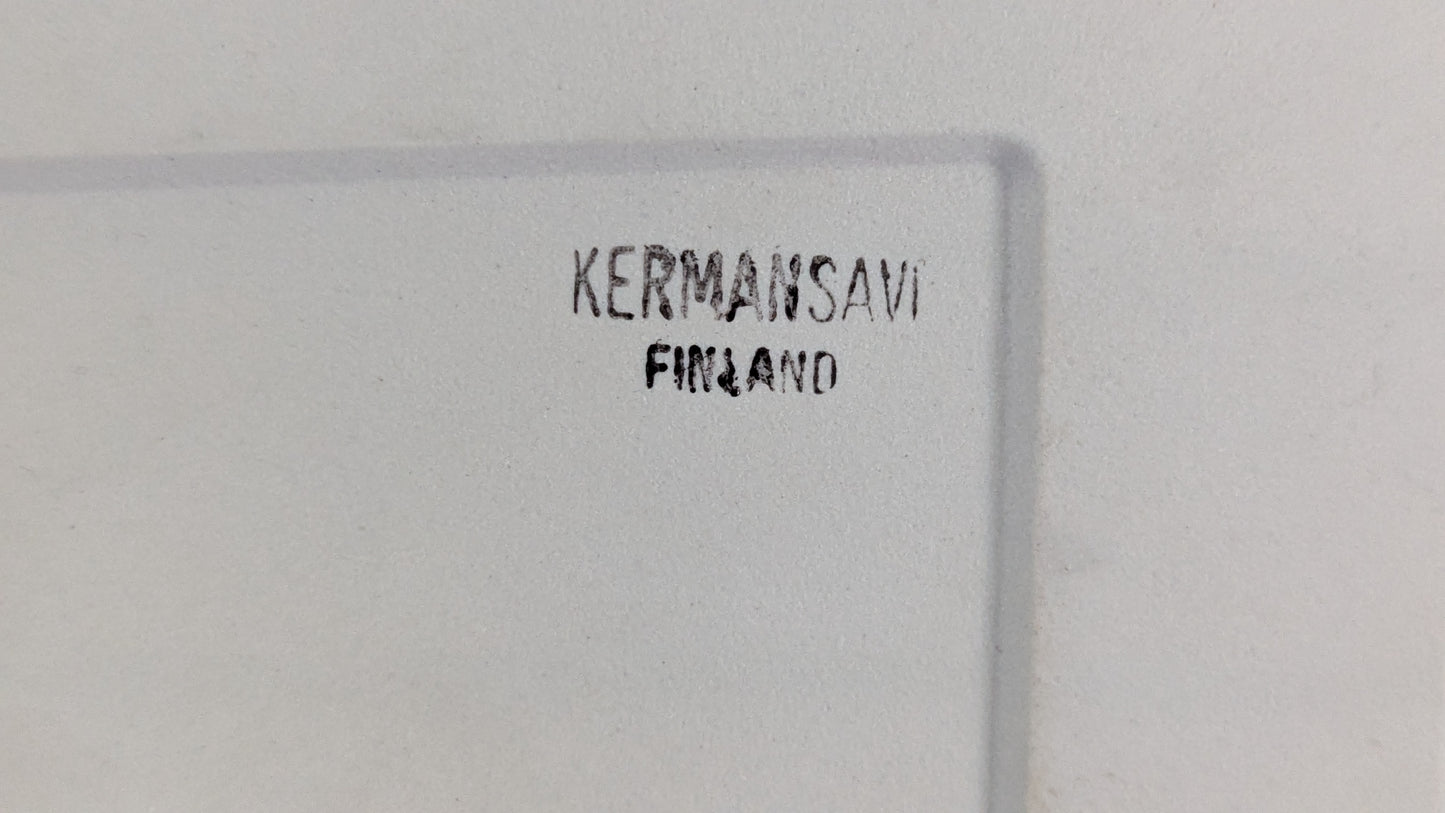 Kermansavi - Tilhiä Pihlajassa Teeri Seinälaatta (Vesa Turunen)