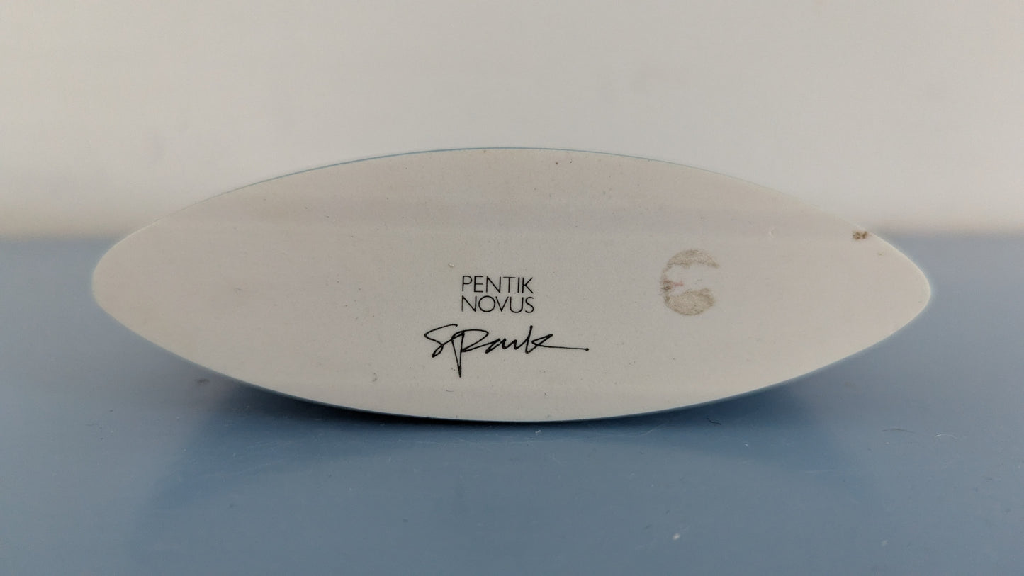 Pentik Novus Maljakko / Koristepullo (1987, Signeerattu, Suku Park)