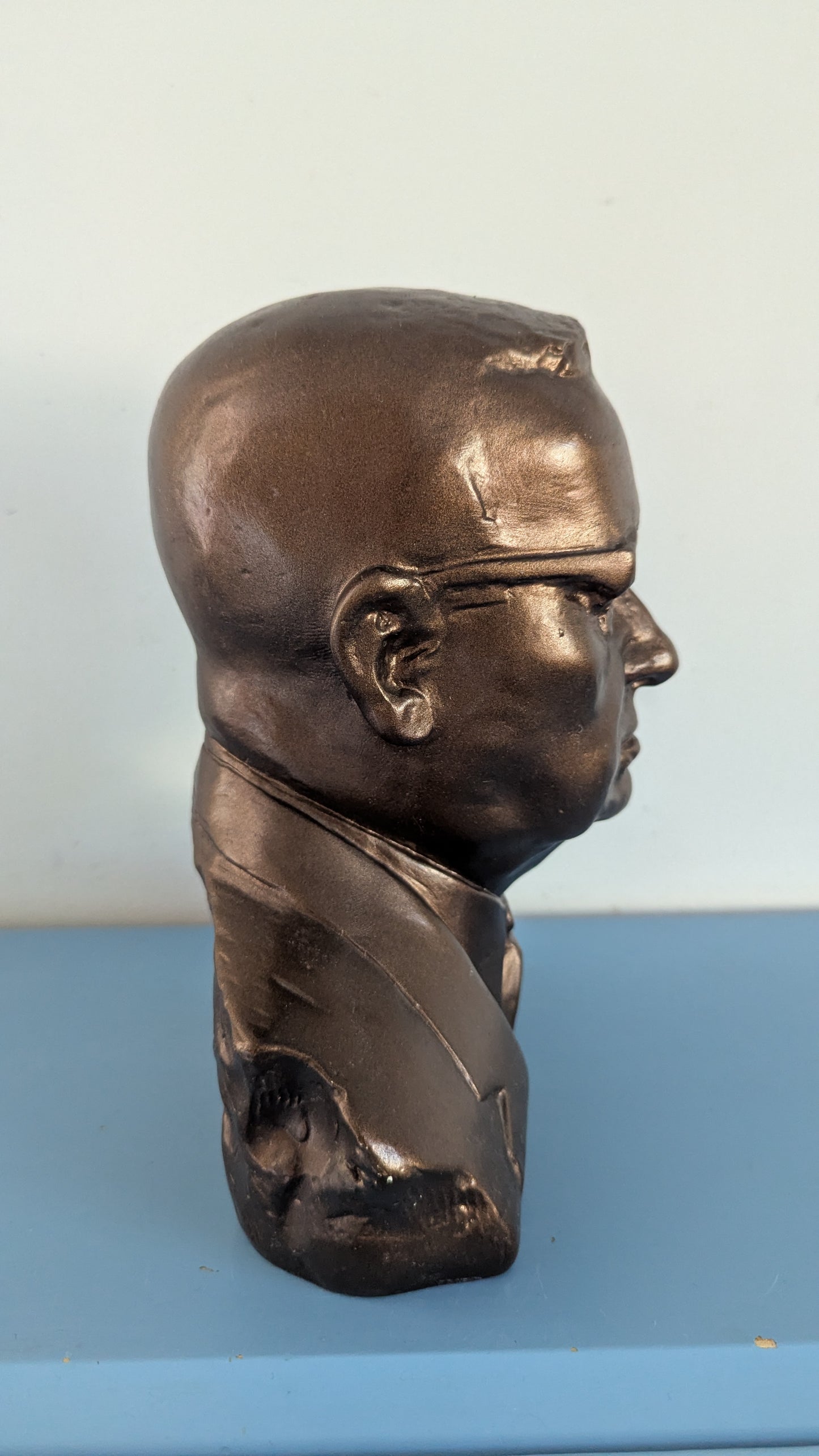 Essi Renvall - J.K. Paasikivi Kipsipatsas (Signeerattu, 1950)