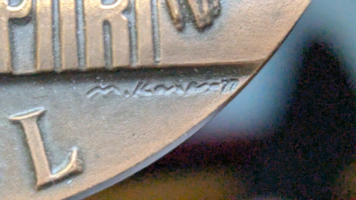Kultateollisuus - SVUL Satakunnan Piiri 70-Vuotta 1978 Pöytämitali (Signeerattu)
