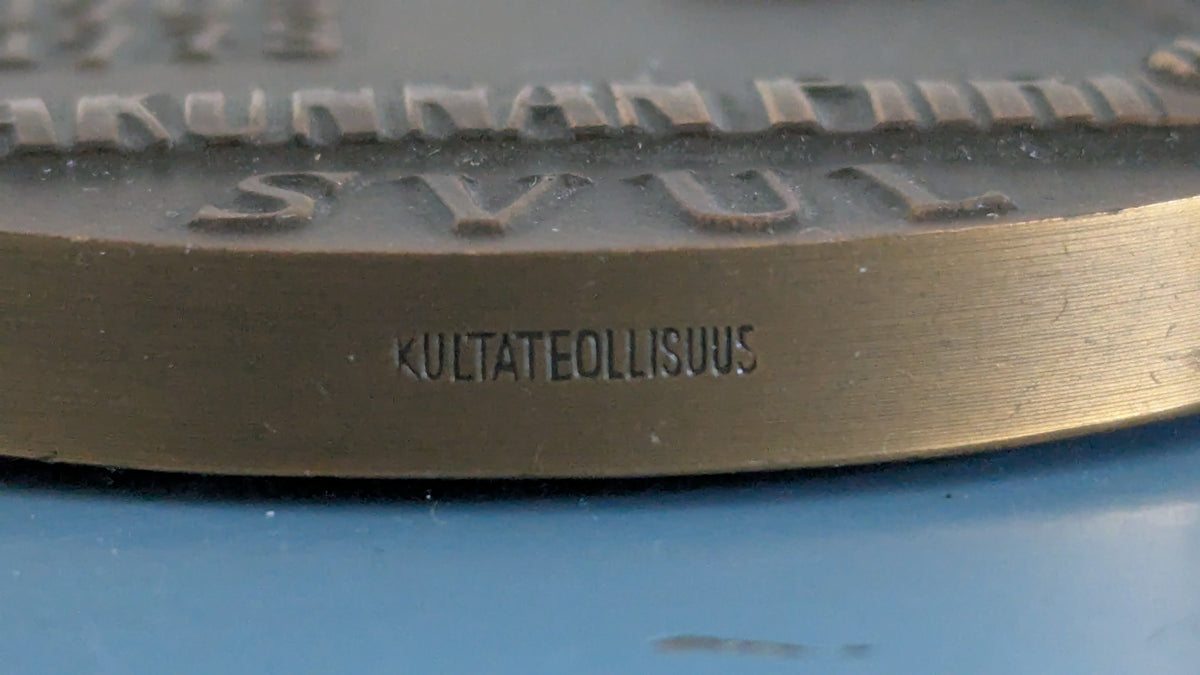 Kultateollisuus - SVUL Satakunnan Piiri 70-Vuotta 1978 Pöytämitali (Signeerattu)