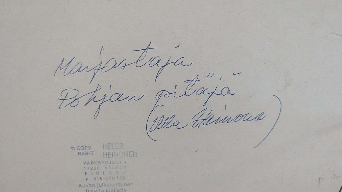 Helge Heinonen - Marjastaja Pohjan Pitäjä (Signeerattu Valokuva)