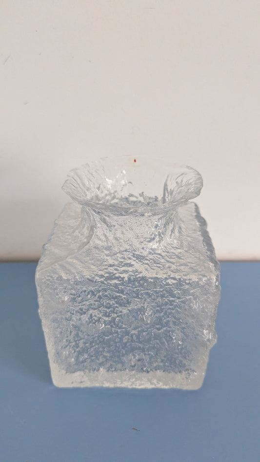 Iittala Crocus Maljakko (1968, Signeerattu, Timo Sarpaneva)