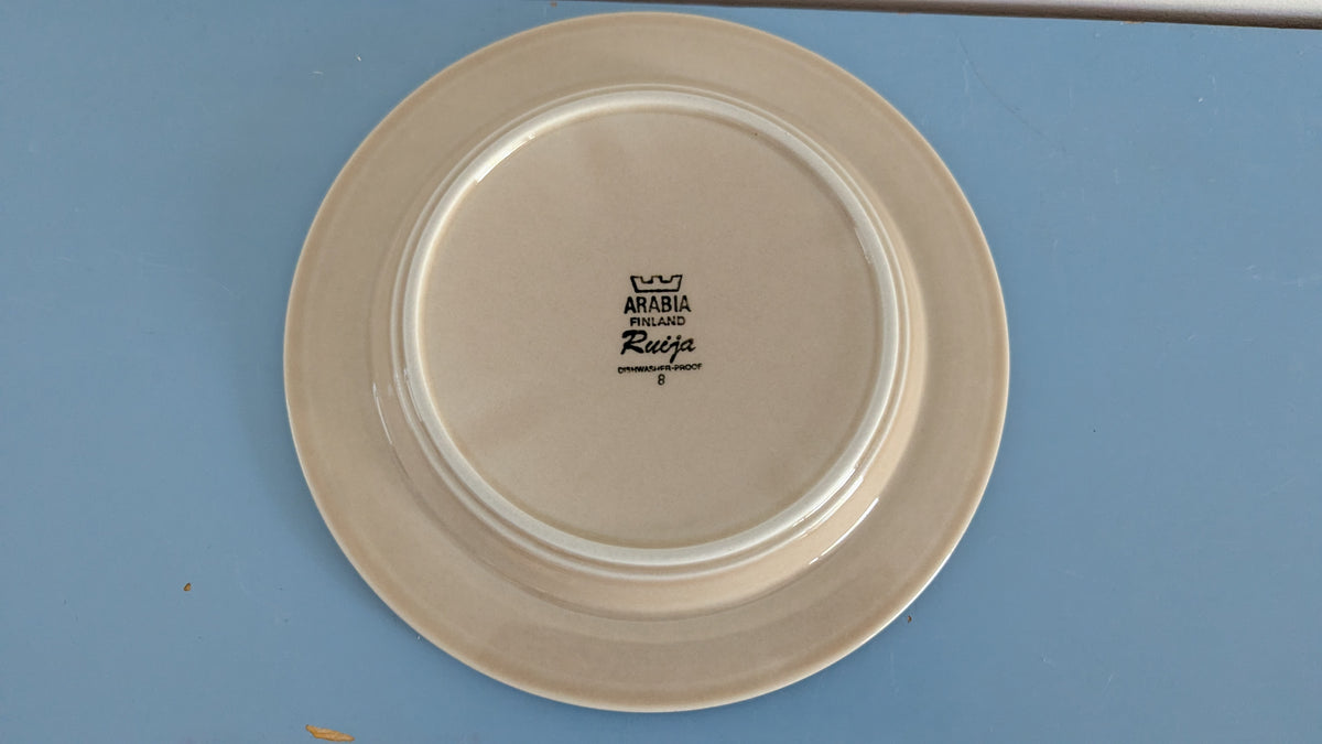 Arabia Ruija Salaattilautanen / Leipälautanen (1975-1981, Raija Uosikkinen)