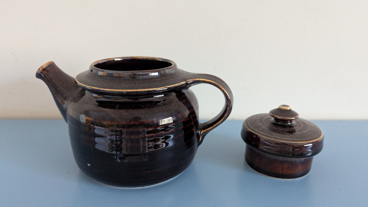 Arabia Mahonki Teekannu (1961-1974, Ulla Procope)