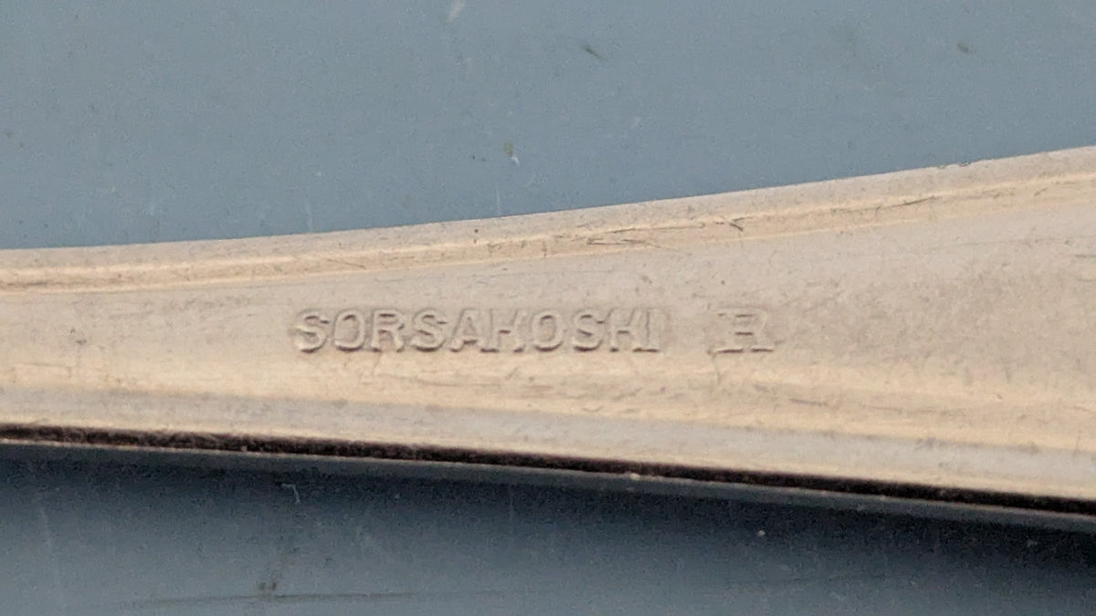 Hackman / Sorsakoski - 100 Sarjan Ruokalusikka (10kpl, 1936-1970)