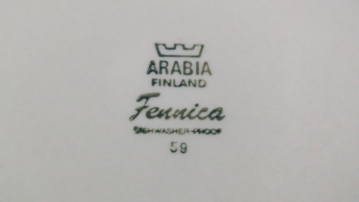Arabia Fennica Teekannu Teesiivilällä (1979-1985, Richard Lindh)