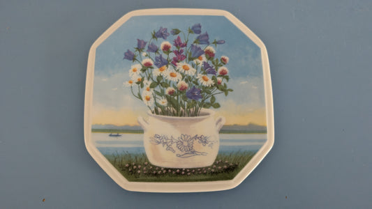 Arabia Kesälaidun Seinälautanen (Toivo G. Utriainen)