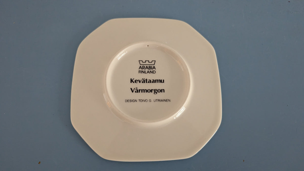 Arabia Kevätaamu Seinälautanen (Toivo G. Utriainen)