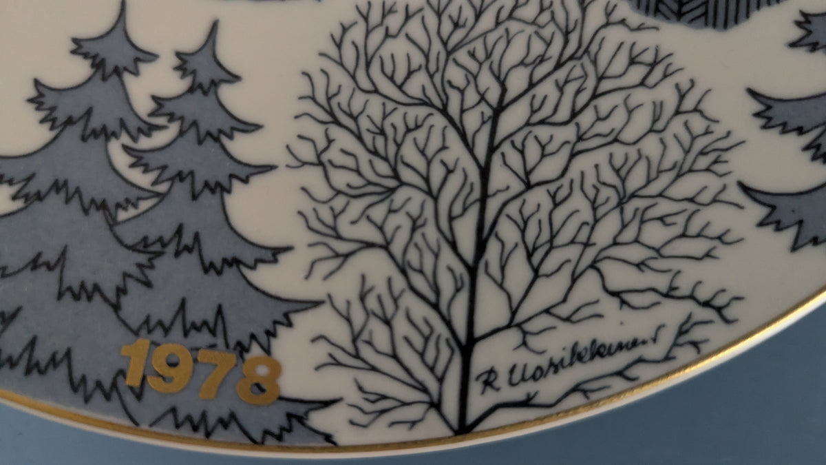 Arabia Joululautanen 1978 (Raija Uosikkinen)
